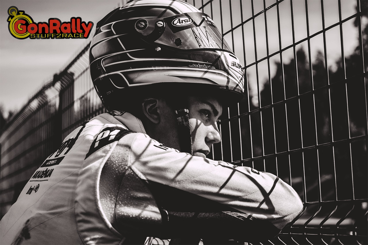 You are currently viewing 10 Tips for the Rookie Racer